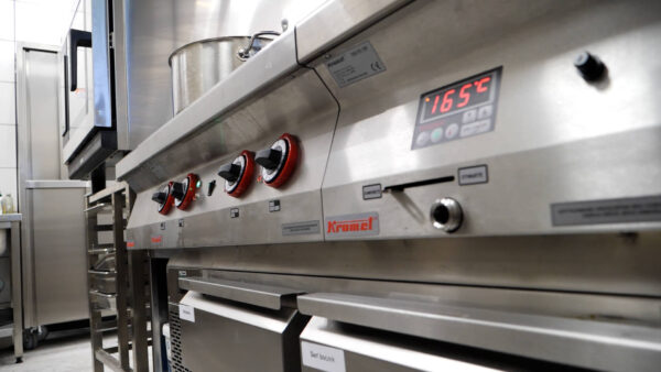 Kromet realizacja Black Horse Bar & Grill w Myślinowie