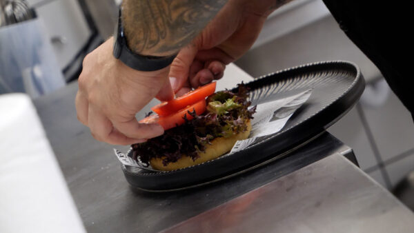 Kromet realizacja Black Horse Bar & Grill w Myślinowie